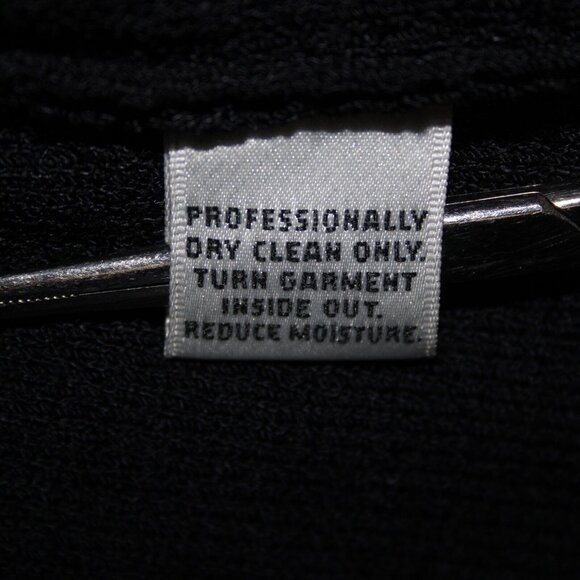 St John Evening Sz 8 Black Silver Stud Paillettes V Neck Santana Knit Top - Picture 8 of 10